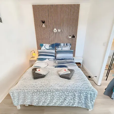 La Croisette - A 50 Metres De La De Juno Avec Balcon Et Stationnement Gratuit *