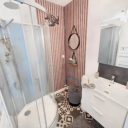 La Croisette - à 50 Mètres De La De Juno Avec Balcon Et Stationnement Gratuit *