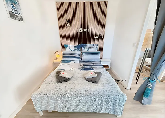 La Croisette - A 50 Metres De La De Juno Avec Balcon Et Stationnement Gratuit *